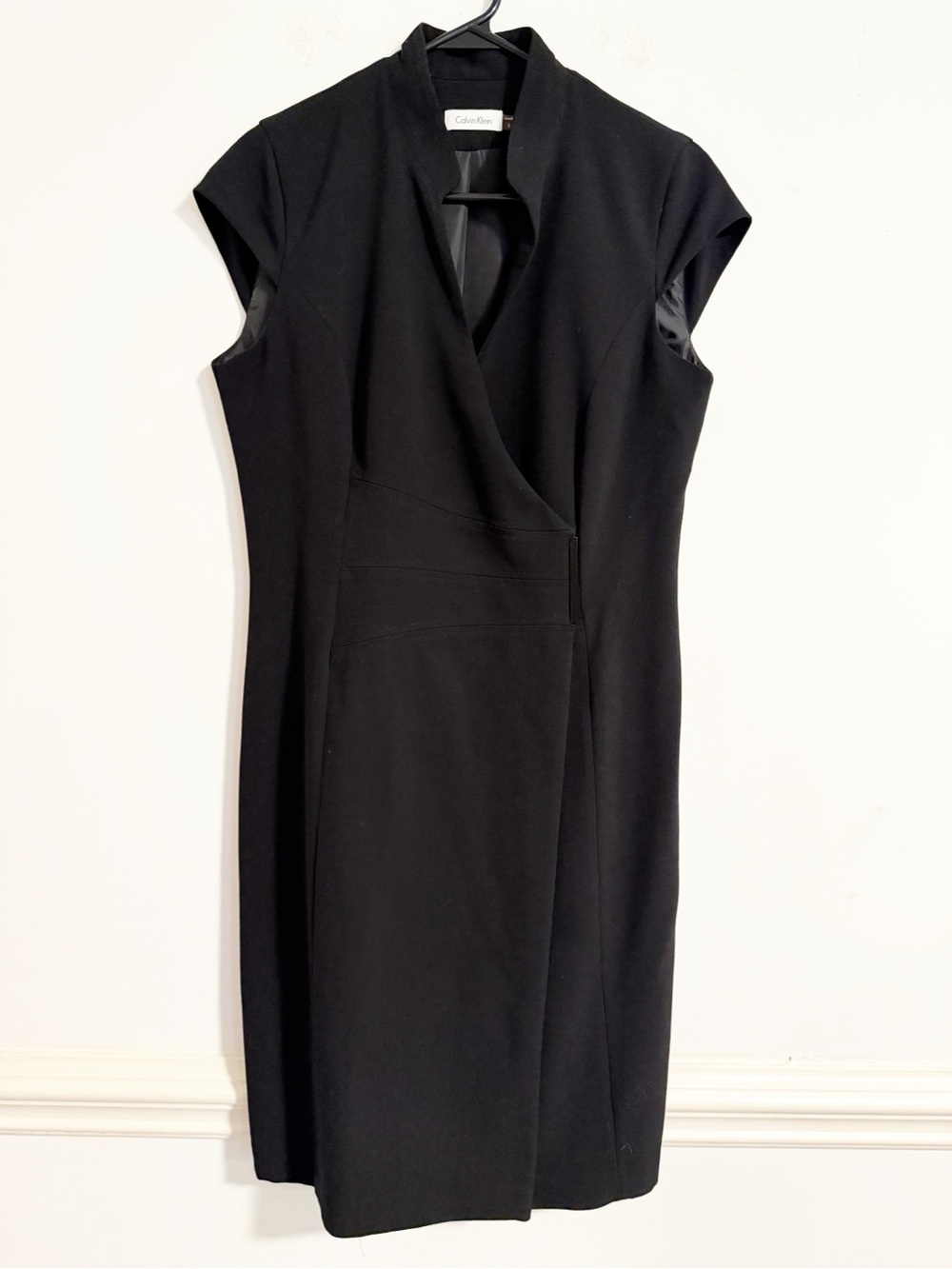 Calvin Klein Black High Neck Sleeveless Wrap Sheath Dress Size 8 Little Black
